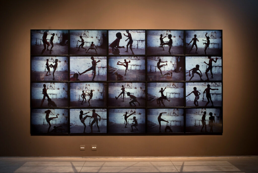 O Blue Tango, 1984, de Miguel Rio Branco. Acervo de arte contemporânea Inhotim