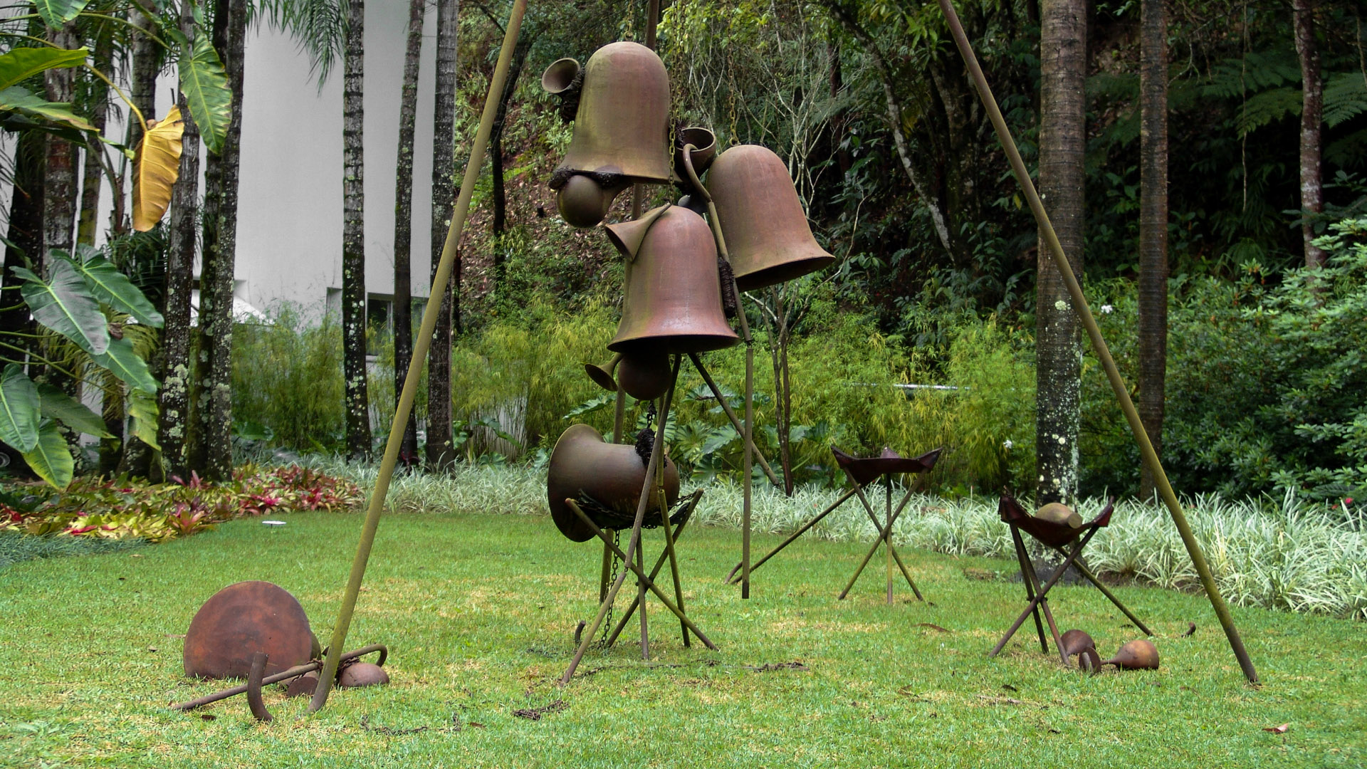 Tunga, Deleite, 1999, Inhotim