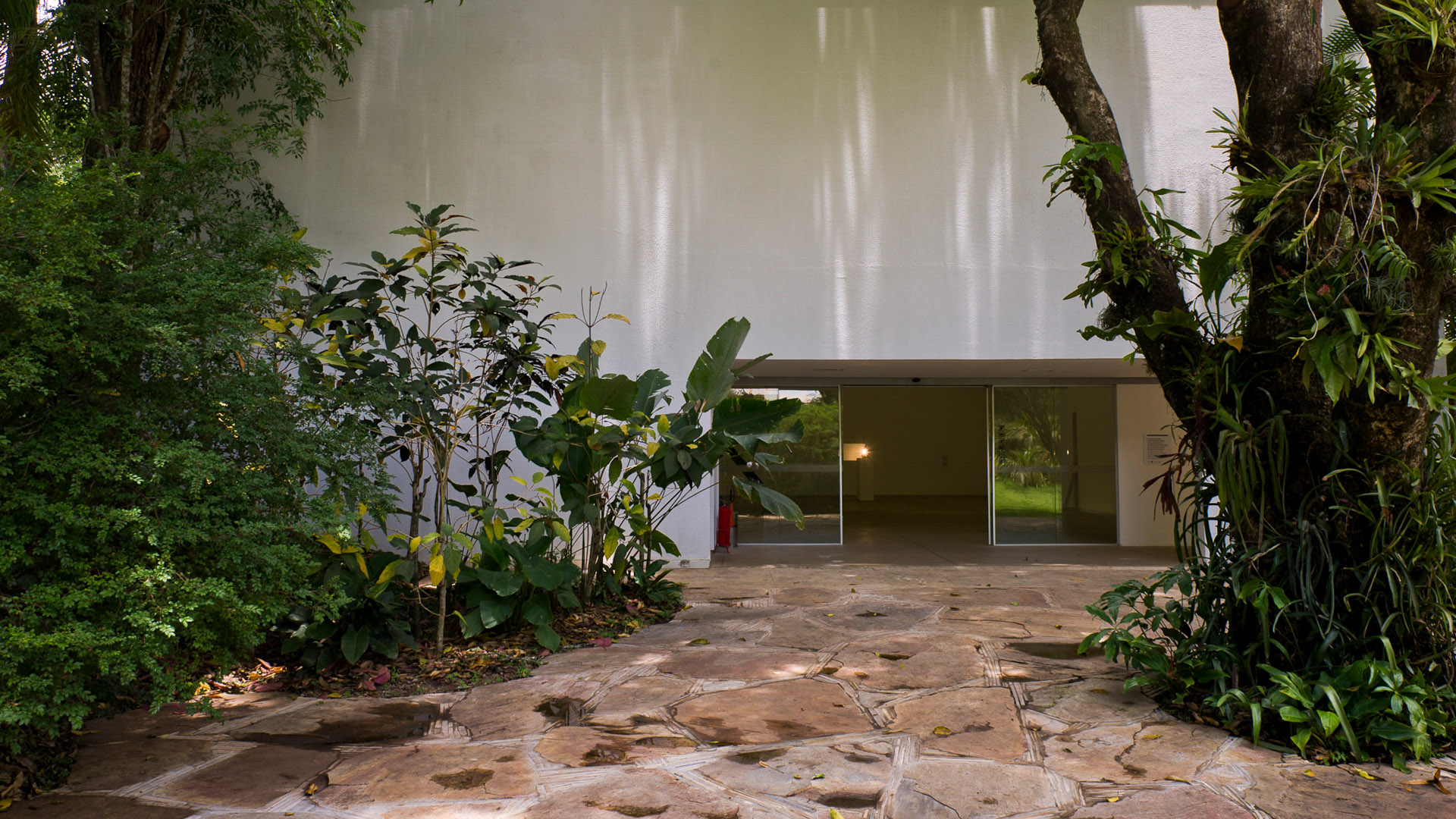Galeria Lago Inhotim