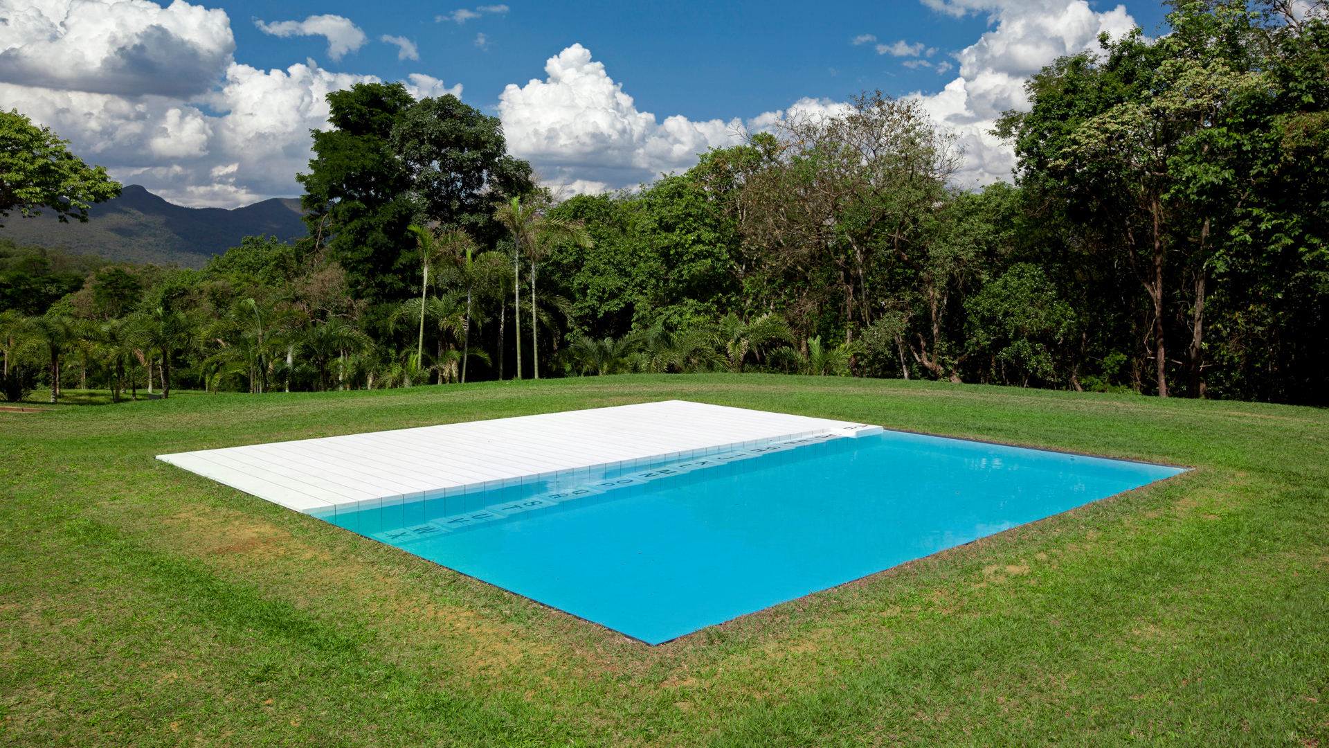 Jorge Macchi, Piscina, 2009, Inhotim