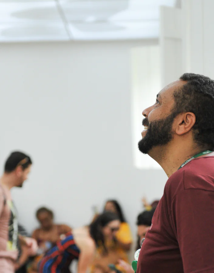 The hosts make the visitors' experience at Inhotim even more special. Photo: Ana Clara Martins