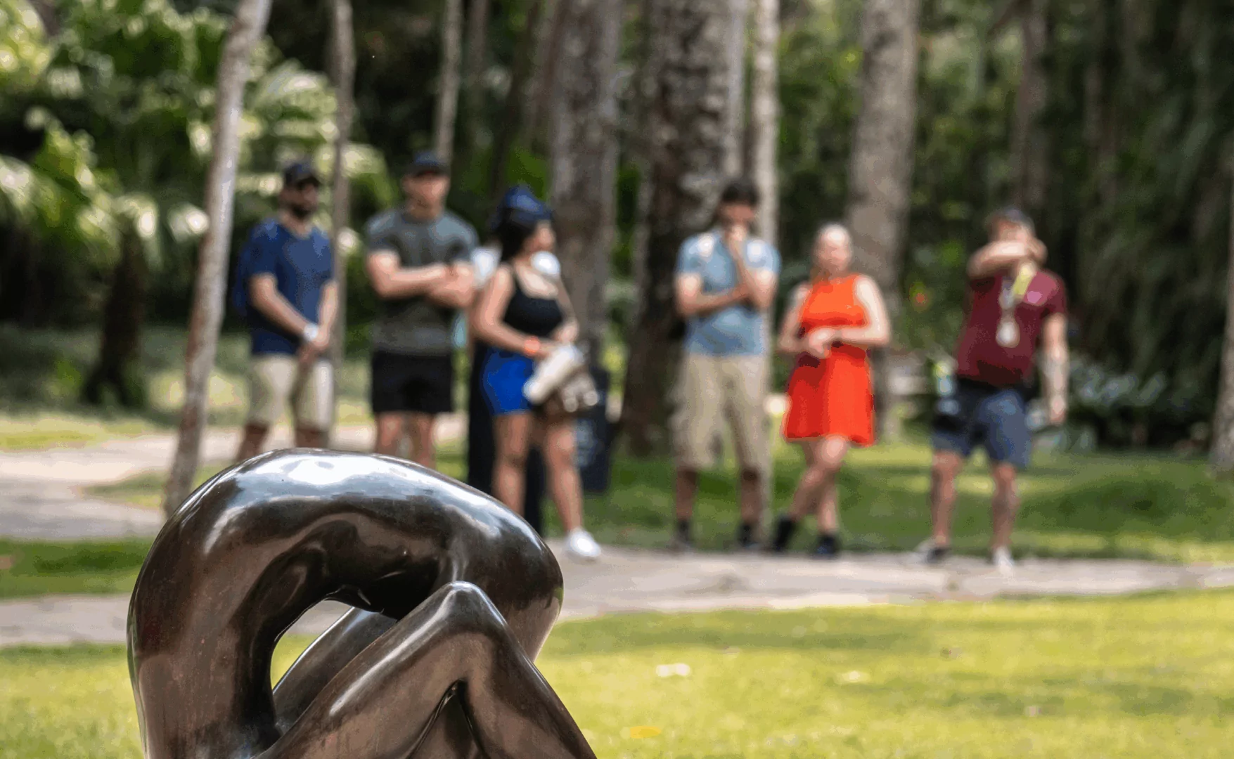 In October, Inhotim presents the first major solo exhibition of Edgar Calel in Brazil and much more. Get your tickets now! Photo: Daniela Paoliello