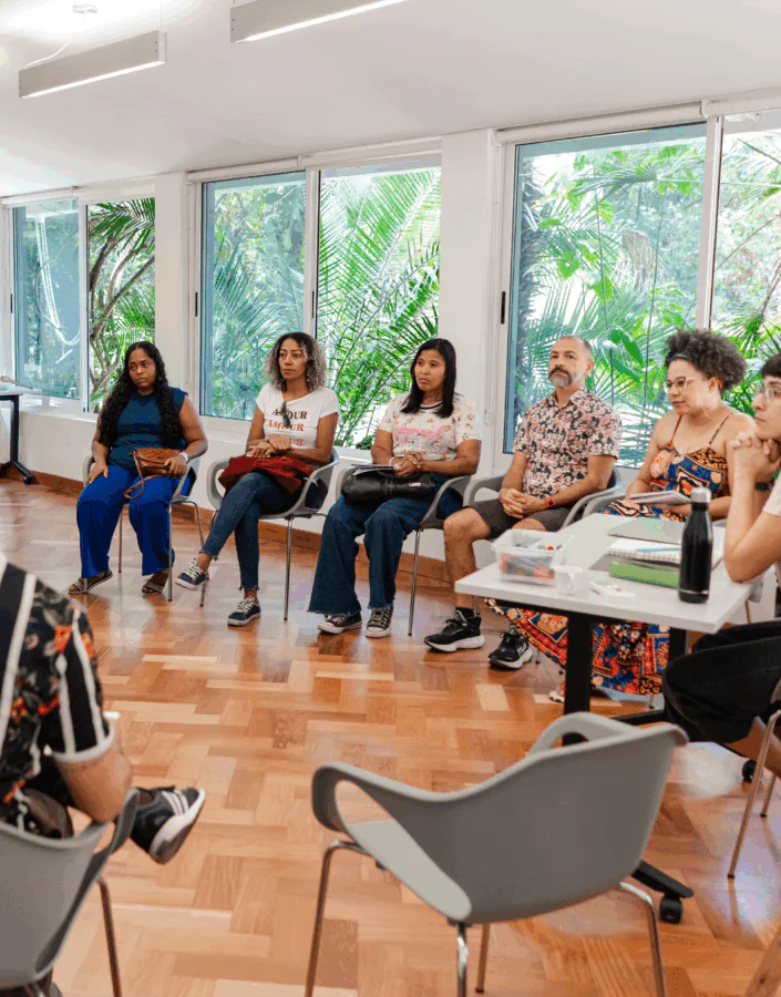 Book compiles the projects and research of ten educators who participated in the Decentralizing Access project. Photo: Brendon Campos