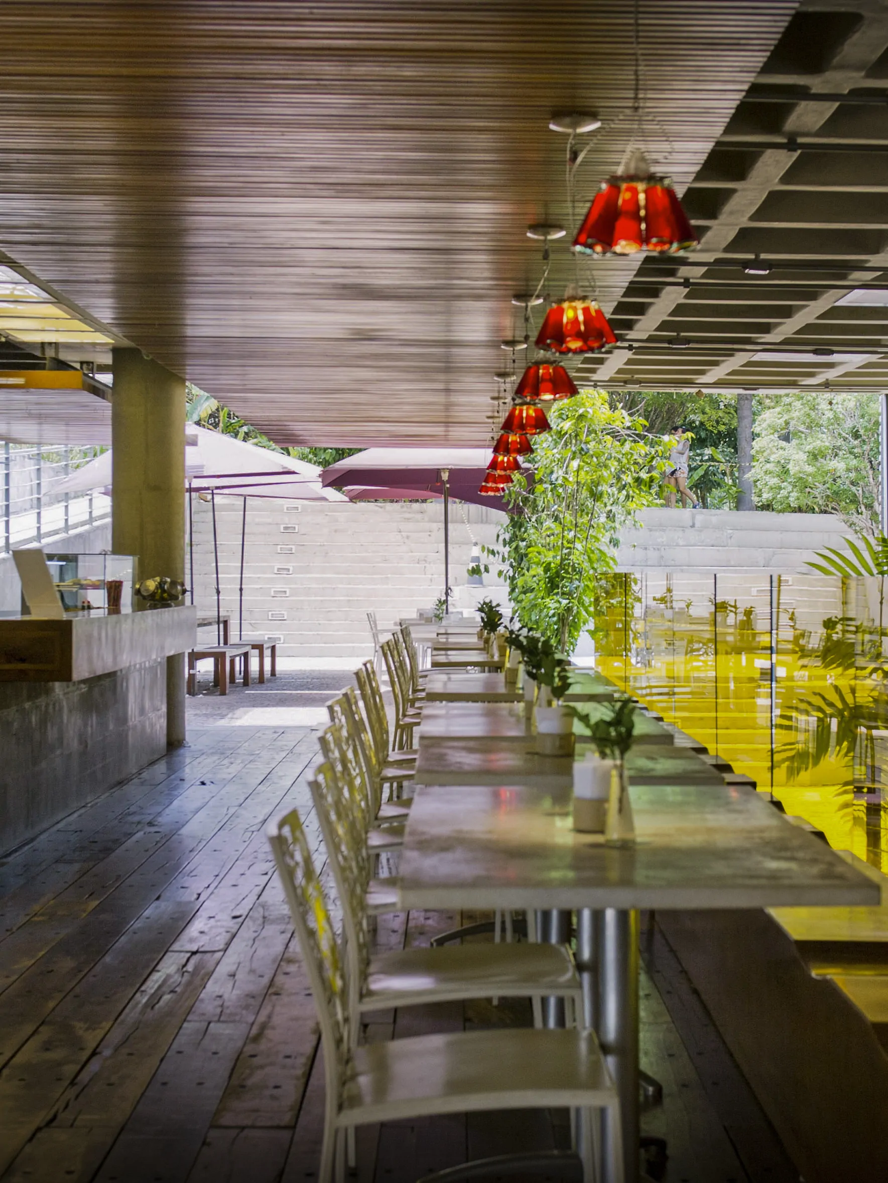 Pizzaria do Teatro visite Inhotim onde comer