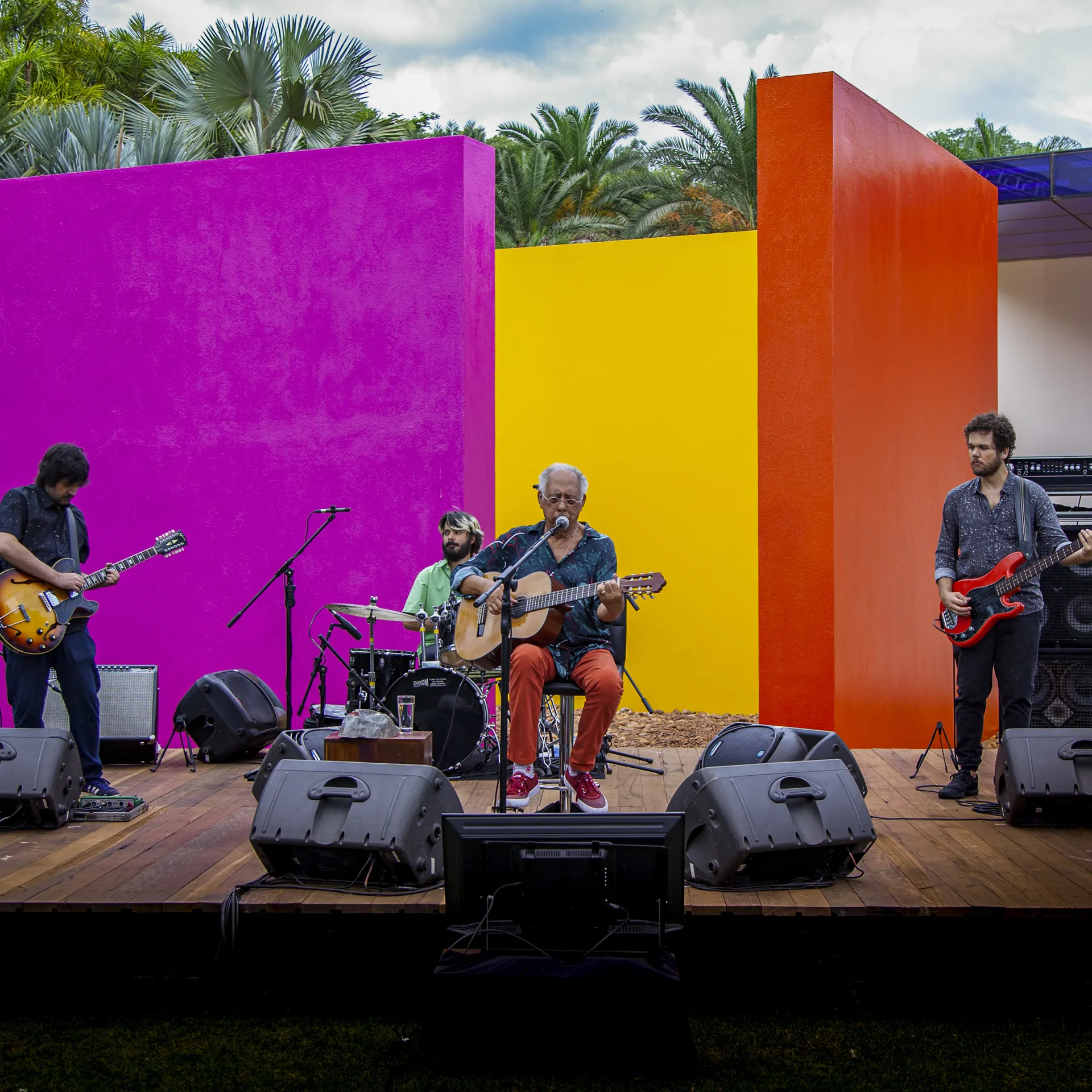 The first virtual edition of Inhotim em Cena, on 2020.