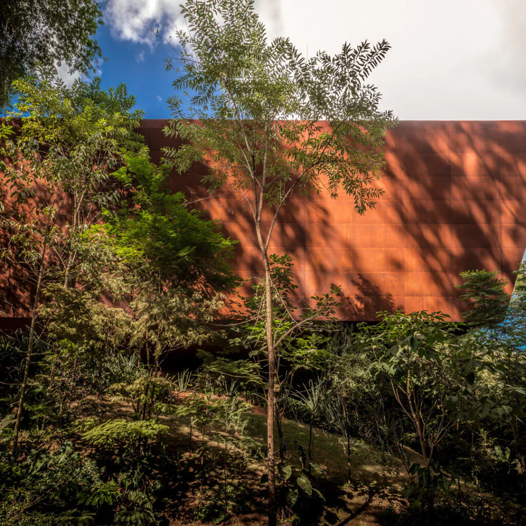 Galeria Miguel Rio Branco, Arquitetos Associados, 2010. Foto: Daniel Mansur