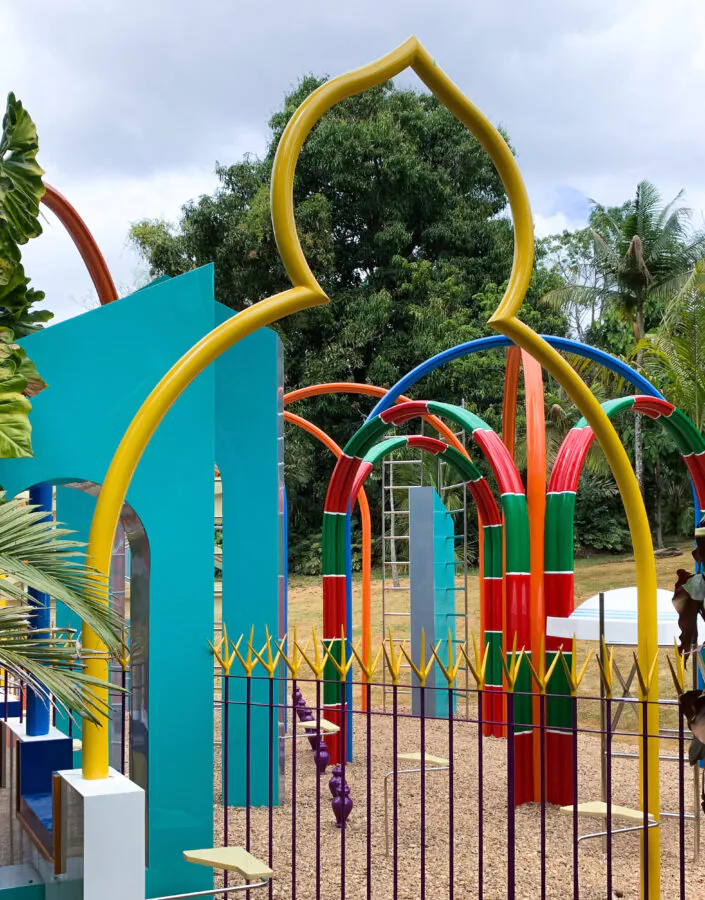 Rommulo Vieira Conceição, O espaço físico pode ser um lugar abstrato, complexo e em construção, 2021 , em detalhe. Foto: Inhotim