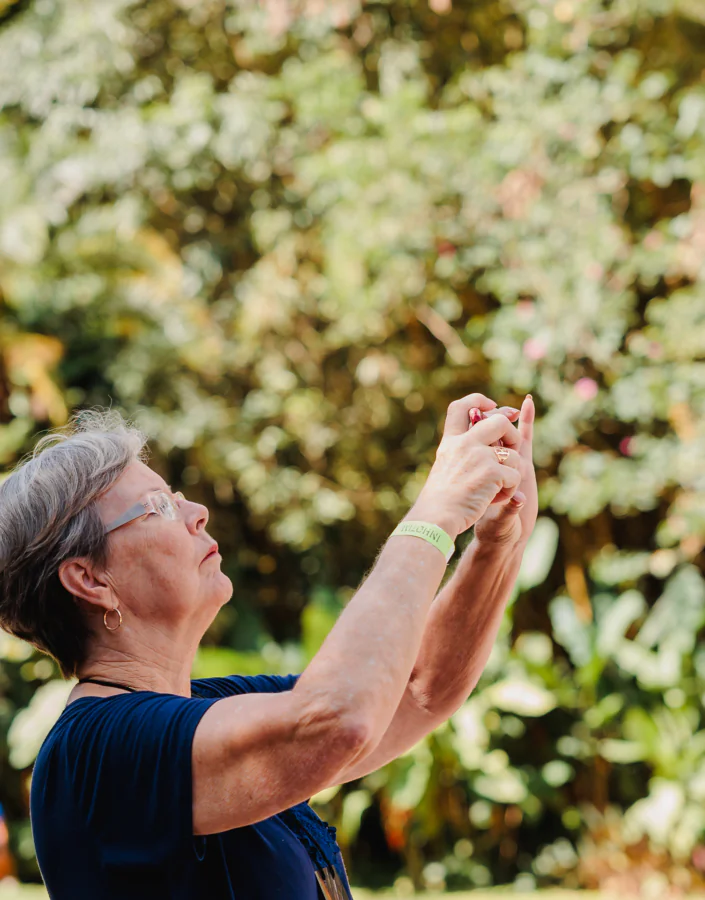 Atividade estimula registros a partir de contextualizações e conceitos pessoais que motivam fotografias dos acervos do Inhotim. Foto: Julia Lanari