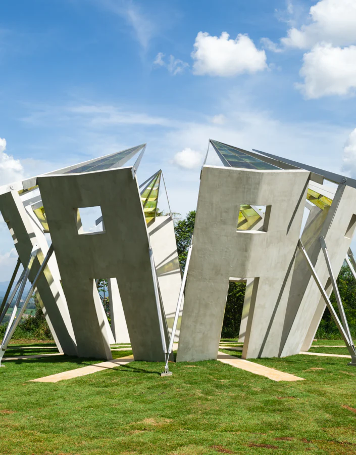 Participe das visitas temáticas do Inhotim. Elas são gratuitas para visitantes e destinadas a pessoas de todas as idades. Foto: Wiliam Gomes