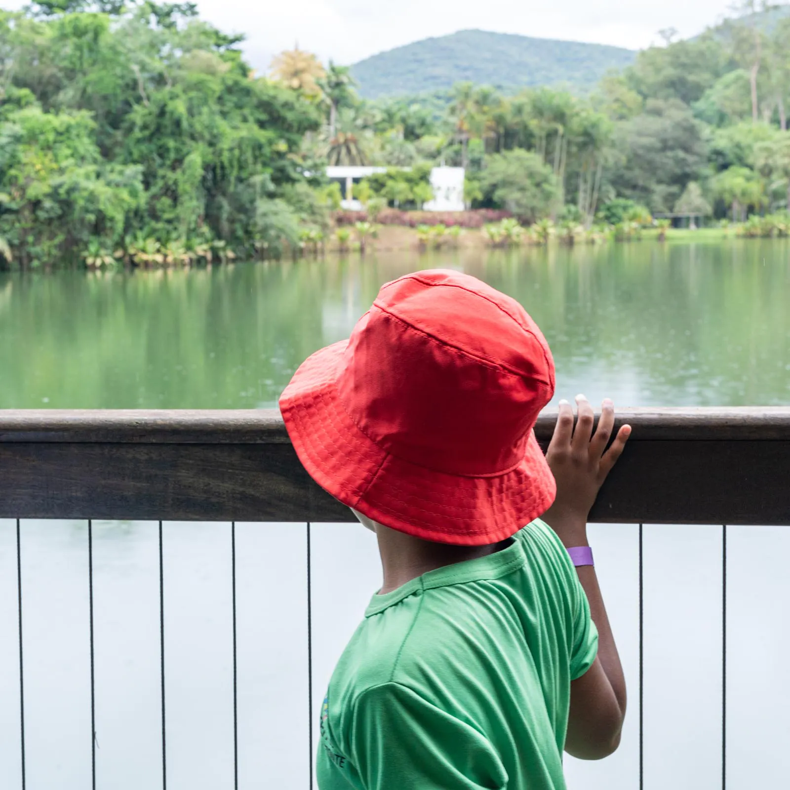 Program takes Brumadinho residents to visit Inhotim for a day of leisure and experiences. Photo: Guiga Guimarães