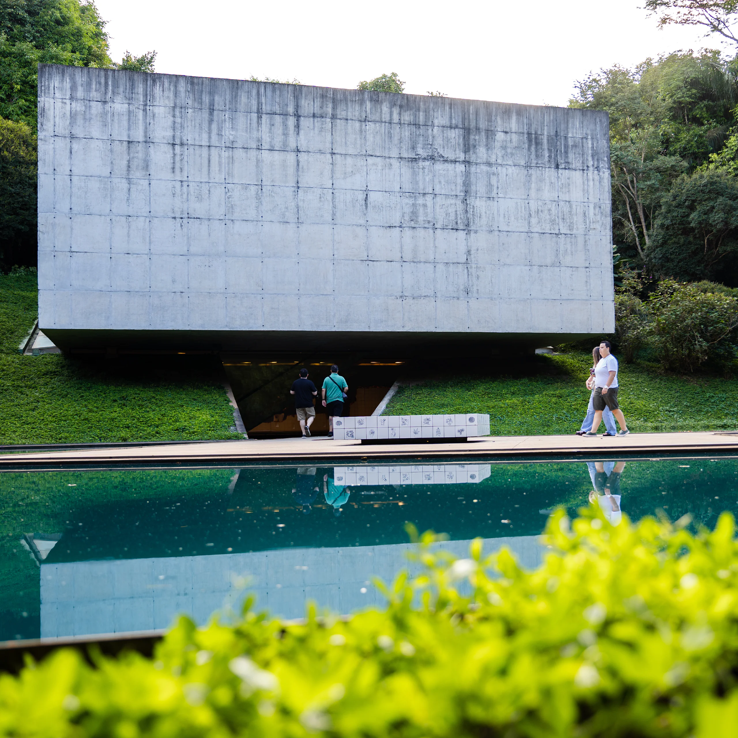 Join us for Inhotim’s Themed Visit. It is free for all visitors and suitable for all ages. Photo: Brendon Campos