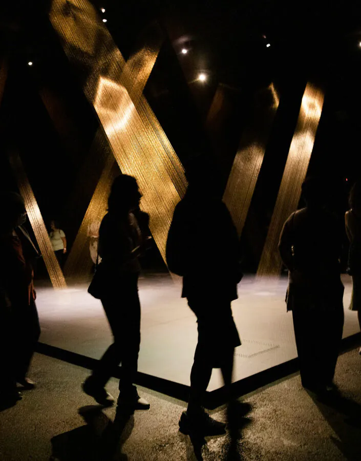 Participe das Conversas sobre o Acervo do Inhotim: gratuitas para visitantes e destinada a pessoas de todas as idades . Foto: Fernando Pilatos