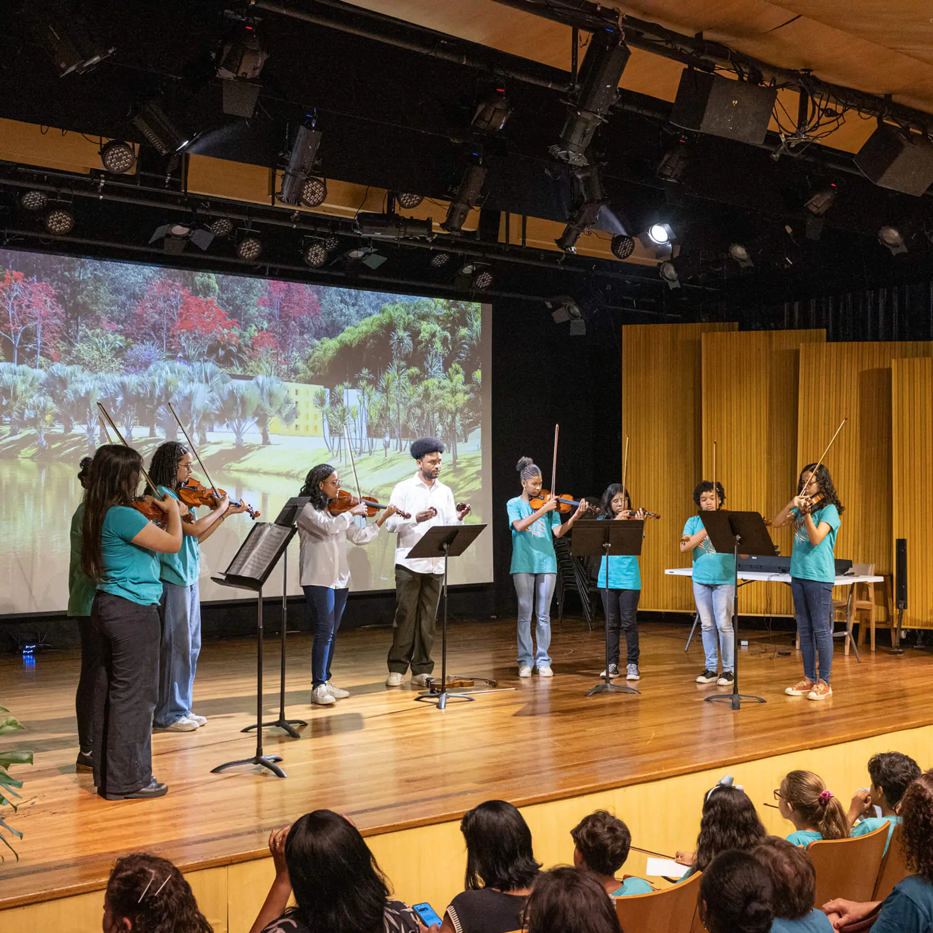 24Novembro Inhotim Escola de Música-19 PÁGINA 1920x1920 (1)