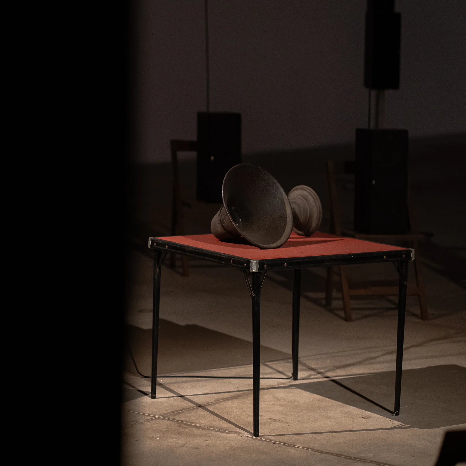 A icônica instalação de Janet Cardiff e Georges Miller retorna ao Inhotim. Foto: Marcela Christo.